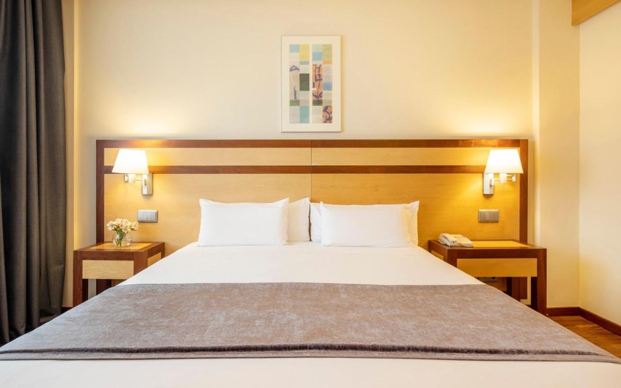 Ilunion Pio XII Hotel Madrid Luaran gambar