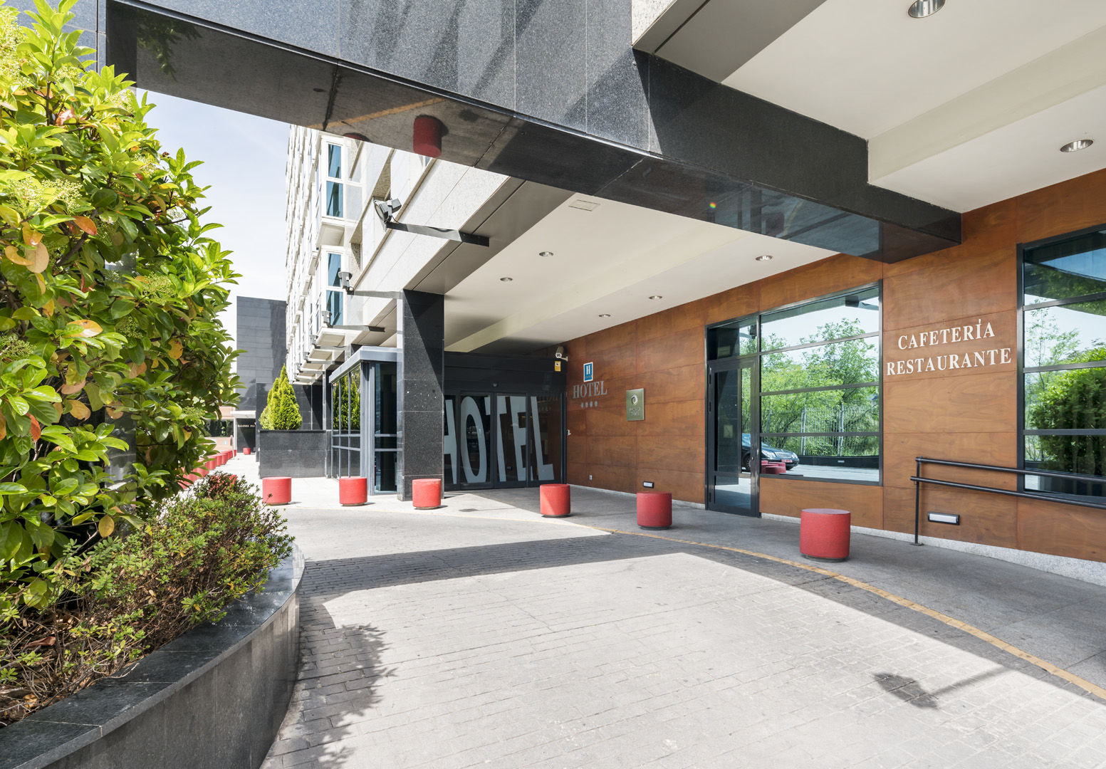 Ilunion Pio XII Hotel Madrid Luaran gambar