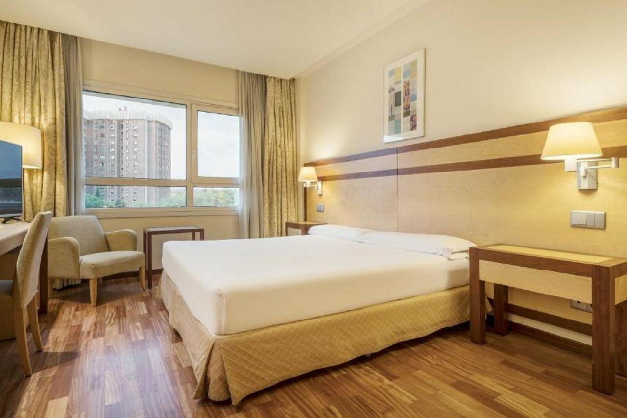 Ilunion Pio XII Hotel Madrid Luaran gambar